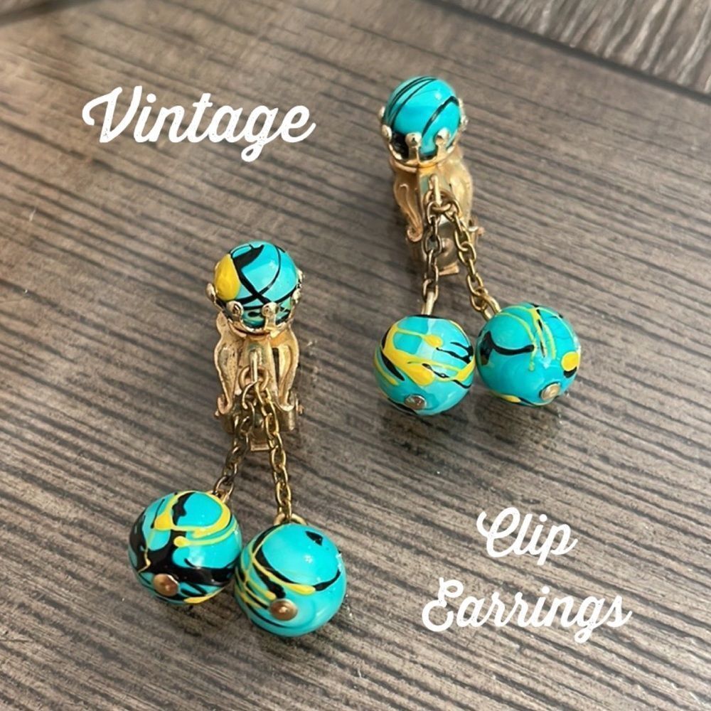 Vintage Made in Japan Clip Earrings with Paint Splatter Beads